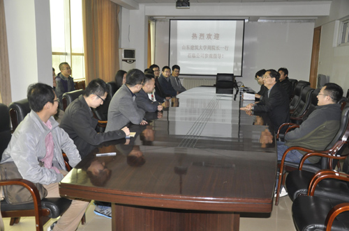 山東建筑大學(xué)周學(xué)軍院長(zhǎng)一行蒞臨德源環(huán)氧參觀指導(dǎo)