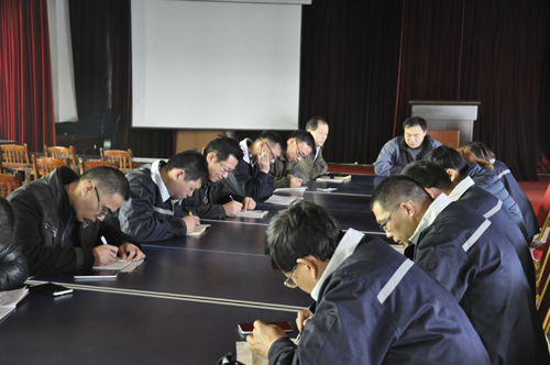 山東德源環(huán)氧樹脂銷售激勵(lì)會(huì)2